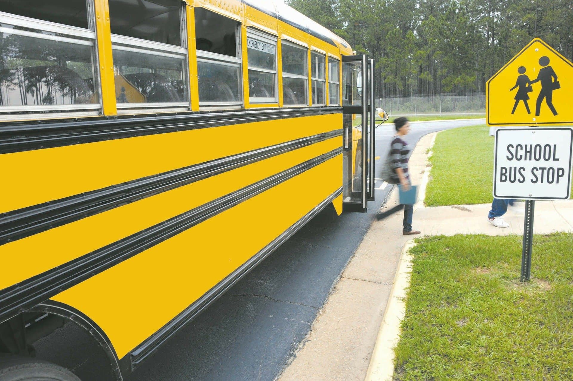 schoolbus-81717_1920